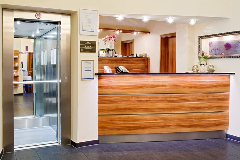 Reception of Hotel Panorama Heidelberg
